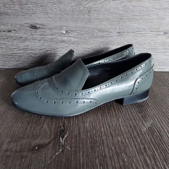 Ivanka Trump Women's 8.5M Loafers Patent Leather Slip On Flats Gray Shoes - Picture 4 of 10